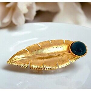 Vintage Pin Brooch Green Jewel Tone Cabochon Feather Gold Tone 13H